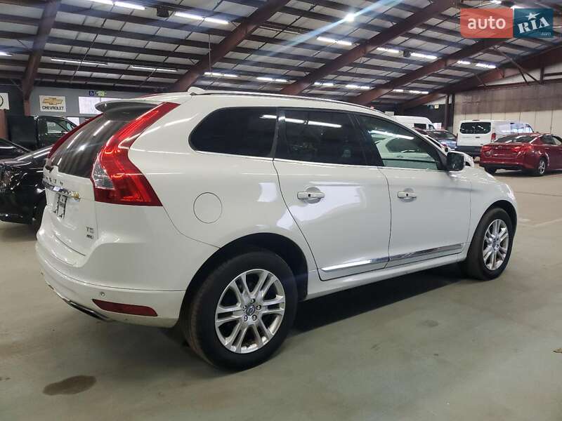 Внедорожник / Кроссовер Volvo XC60 2015 в Тернополе фото 3 Внедорожник / Кроссовер Volvo XC60 2015 в Тернополе