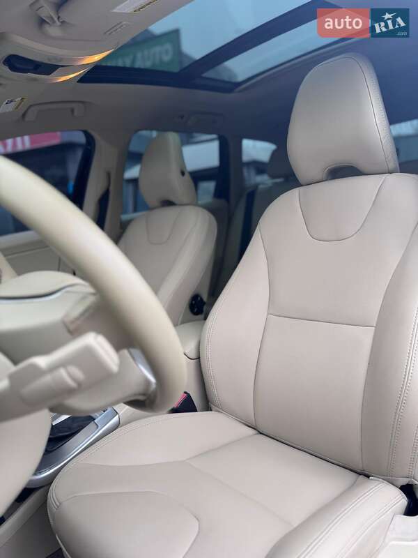 Внедорожник / Кроссовер Volvo XC60 2012 в Киеве фото 26 Внедорожник / Кроссовер Volvo XC60 2012 в Киеве