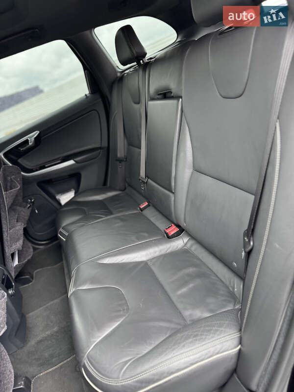 Позашляховик / Кросовер Volvo XC60 2015 в Львові фото 29 Позашляховик / Кросовер Volvo XC60 2015 в Львові