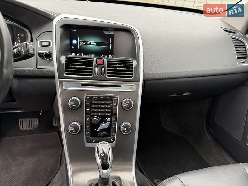 Позашляховик / Кросовер Volvo XC60 2013 в Луцьку фото 15 Позашляховик / Кросовер Volvo XC60 2013 в Луцьку