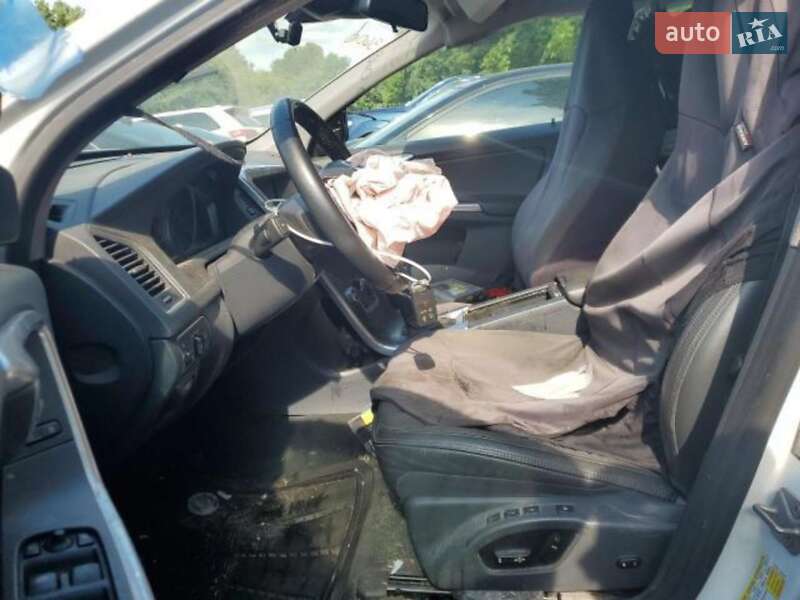 Позашляховик / Кросовер Volvo XC60 2015 в Львові фото 9 Позашляховик / Кросовер Volvo XC60 2015 в Львові