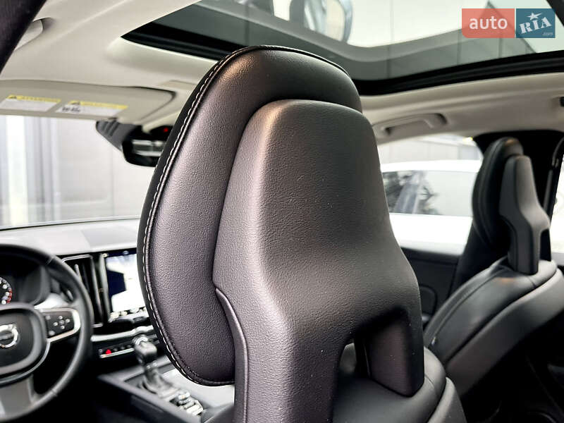 Позашляховик / Кросовер Volvo XC60 2017 в Києві фото 36 Позашляховик / Кросовер Volvo XC60 2017 в Києві