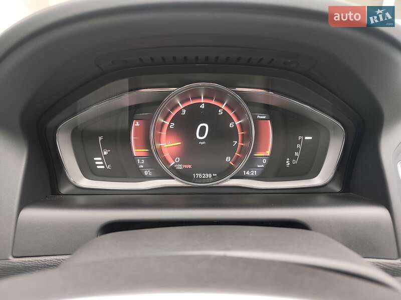 Позашляховик / Кросовер Volvo XC60 2015 в Стрию