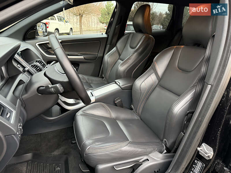 Внедорожник / Кроссовер Volvo XC60 2015 в Ровно