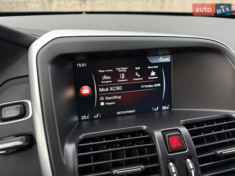 Внедорожник / Кроссовер Volvo XC60 2015 в Ровно