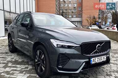 Внедорожник / Кроссовер Volvo XC60 2025 в Днепре