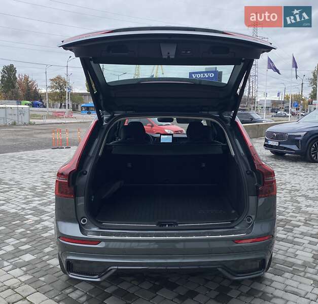 Позашляховик / Кросовер Volvo XC60 2025 в Дніпрі фото 12 Позашляховик / Кросовер Volvo XC60 2025 в Дніпрі