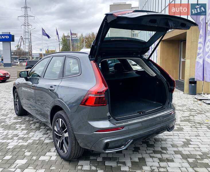 Позашляховик / Кросовер Volvo XC60 2025 в Дніпрі фото 11 Позашляховик / Кросовер Volvo XC60 2025 в Дніпрі