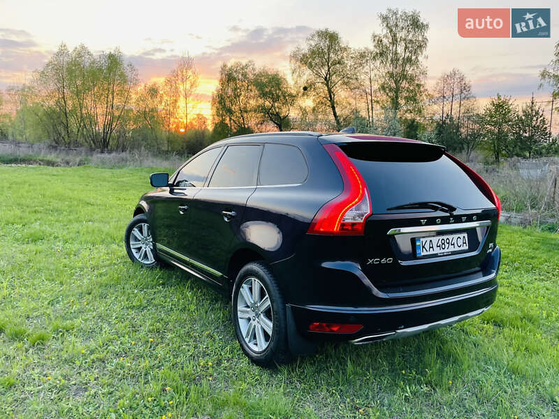 Позашляховик / Кросовер Volvo XC60 2017 в Києві