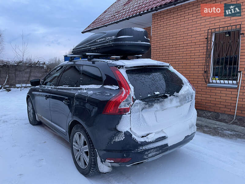 Позашляховик / Кросовер Volvo XC60 2017 в Києві
