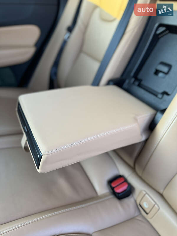 Внедорожник / Кроссовер Volvo XC60 2022 в Ирпене