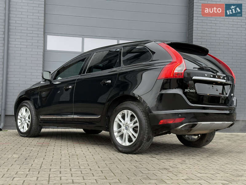 Позашляховик / Кросовер Volvo XC60 2015 в Луцьку