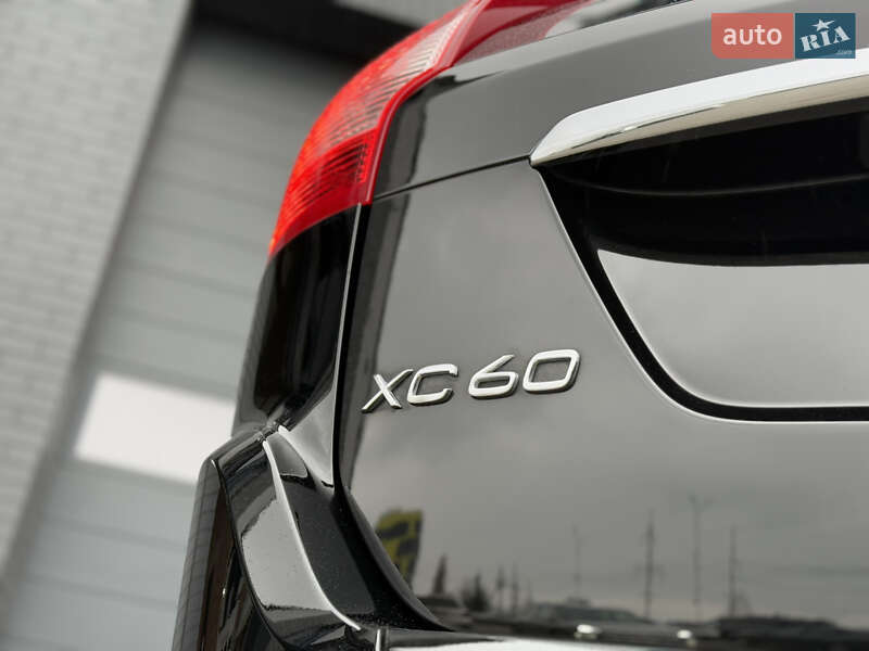 Позашляховик / Кросовер Volvo XC60 2015 в Луцьку