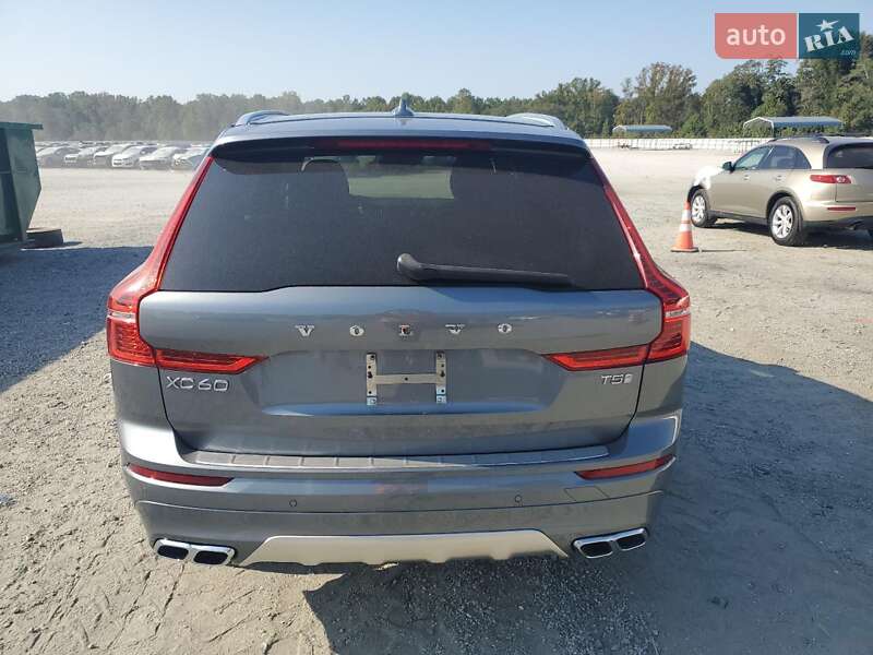 Внедорожник / Кроссовер Volvo XC60 2019 в Львове