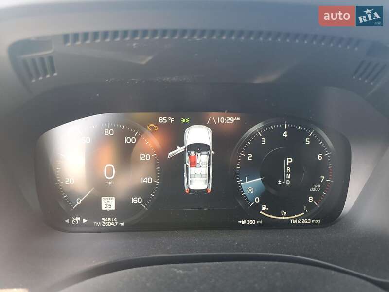 Внедорожник / Кроссовер Volvo XC60 2019 в Львове