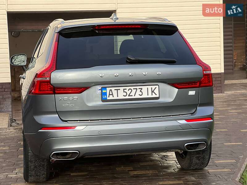 Позашляховик / Кросовер Volvo XC60 2021 в Івано-Франківську