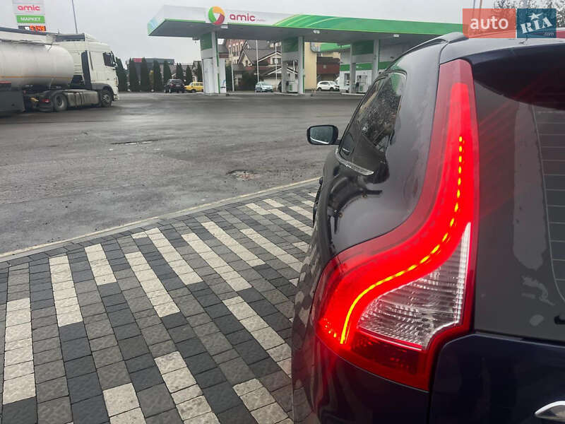 Внедорожник / Кроссовер Volvo XC60 2013 в Оброшином