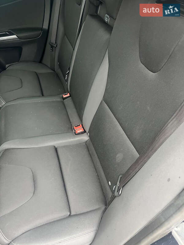 Внедорожник / Кроссовер Volvo XC60 2013 в Оброшином