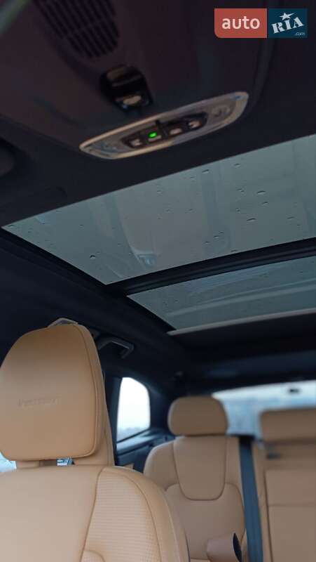 Внедорожник / Кроссовер Volvo XC60 2019 в Львове