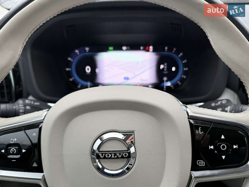 Позашляховик / Кросовер Volvo XC60 2023 в Хмельницькому