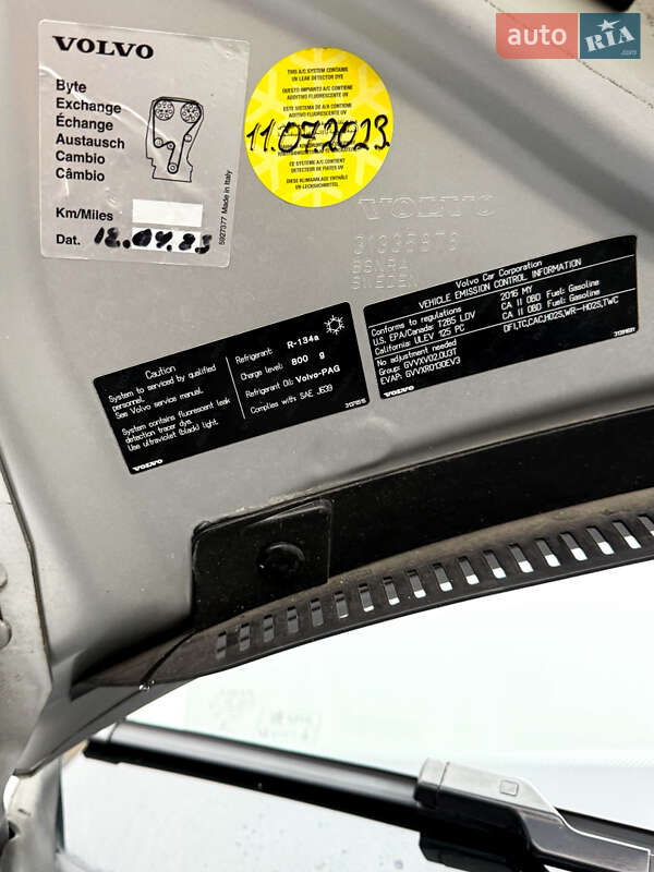 Внедорожник / Кроссовер Volvo XC60 2015 в Киеве