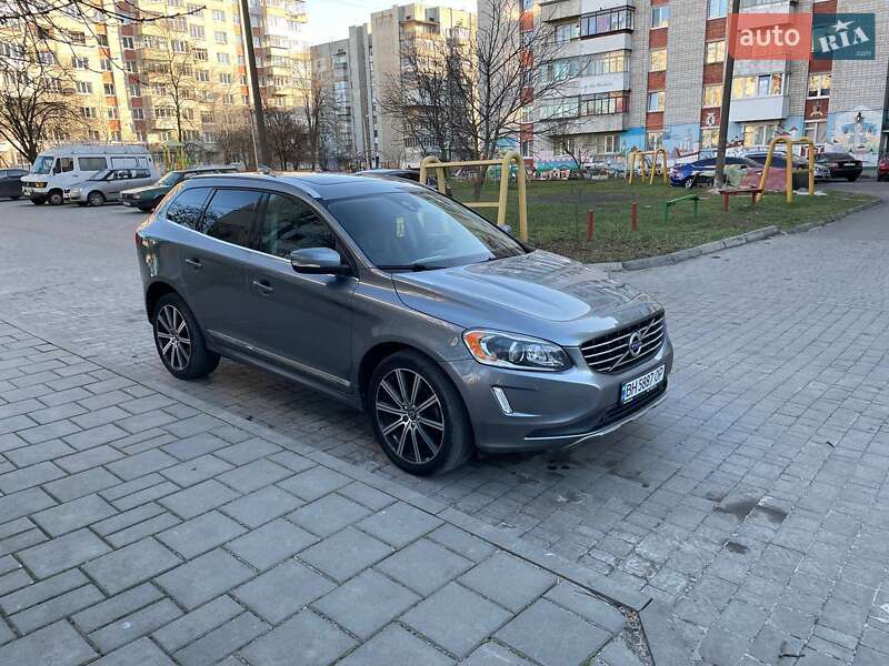 Внедорожник / Кроссовер Volvo XC60 2017 в Львове