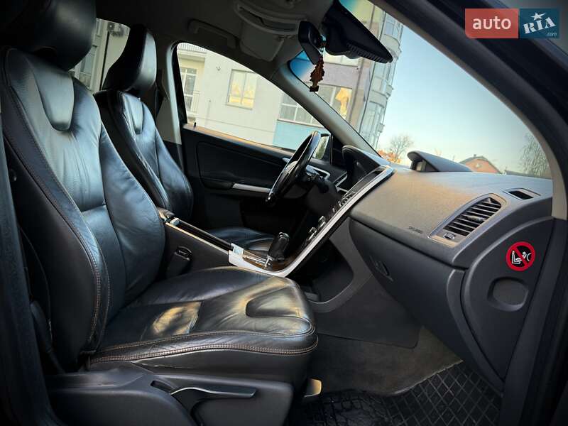 Позашляховик / Кросовер Volvo XC60 2008 в Івано-Франківську