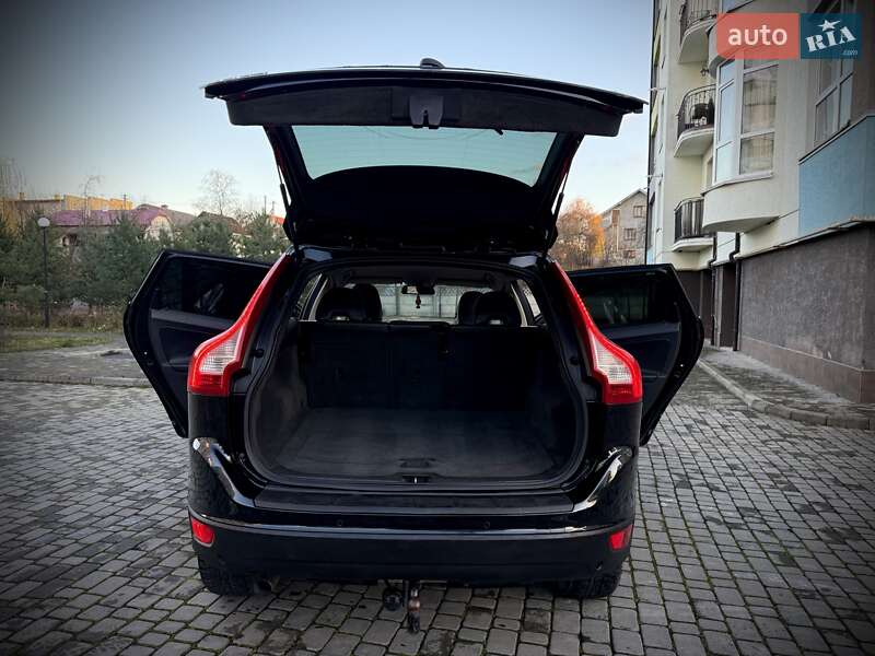 Позашляховик / Кросовер Volvo XC60 2008 в Івано-Франківську