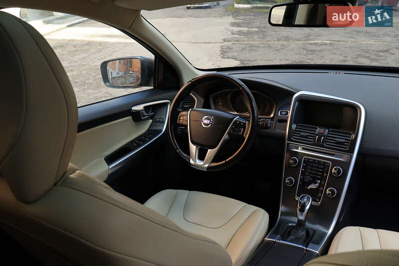 Внедорожник / Кроссовер Volvo XC60 2014 в Тернополе фото 155 Внедорожник / Кроссовер Volvo XC60 2014 в Тернополе