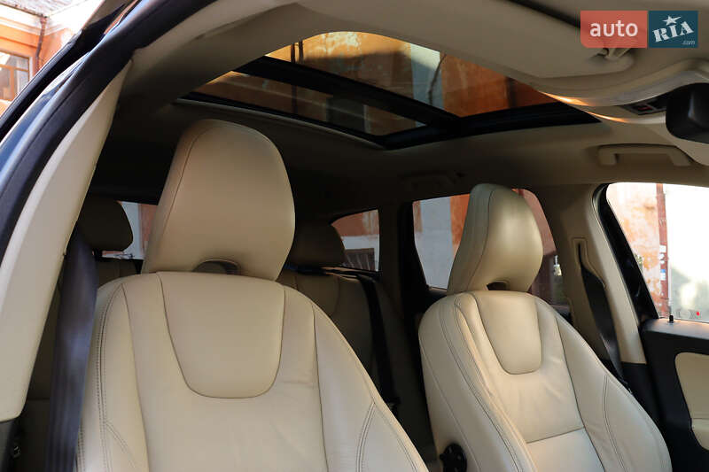 Внедорожник / Кроссовер Volvo XC60 2014 в Тернополе фото 158 Внедорожник / Кроссовер Volvo XC60 2014 в Тернополе