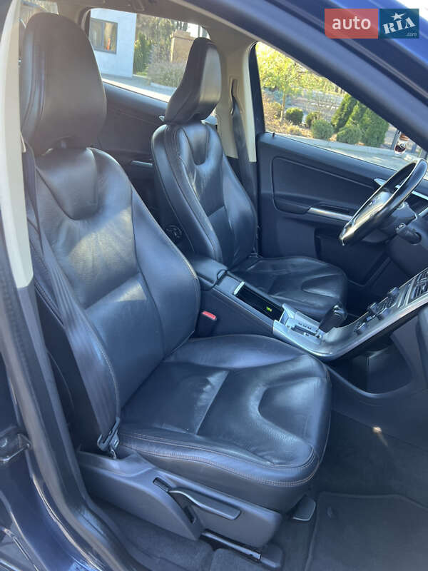 Внедорожник / Кроссовер Volvo XC60 2012 в Луцке