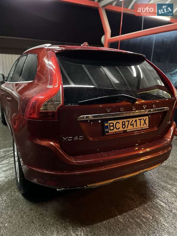 Внедорожник / Кроссовер Volvo XC60 2016 в Львове