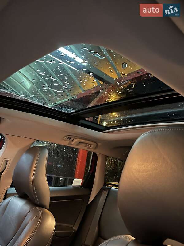 Внедорожник / Кроссовер Volvo XC60 2016 в Львове