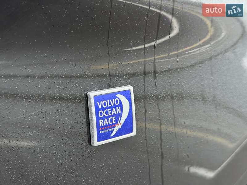 Позашляховик / Кросовер Volvo XC60 2016 в Києві
