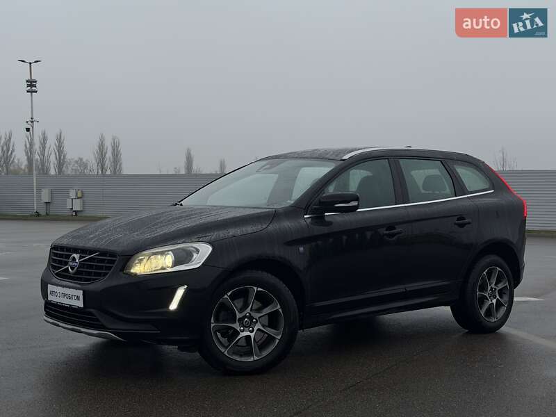 Позашляховик / Кросовер Volvo XC60 2016 в Києві