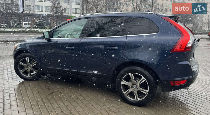 Позашляховик / Кросовер Volvo XC60 2012 в Івано-Франківську