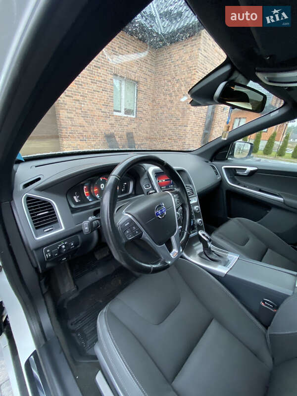 Внедорожник / Кроссовер Volvo XC60 2014 в Сарнах фото 20 Внедорожник / Кроссовер Volvo XC60 2014 в Сарнах