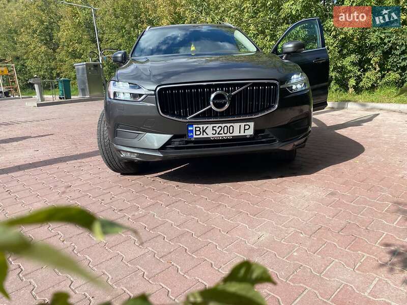 Внедорожник / Кроссовер Volvo XC60 2018 в Ровно