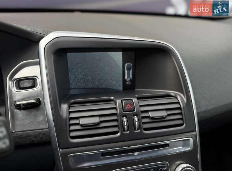 Позашляховик / Кросовер Volvo XC60 2013 в Стрию