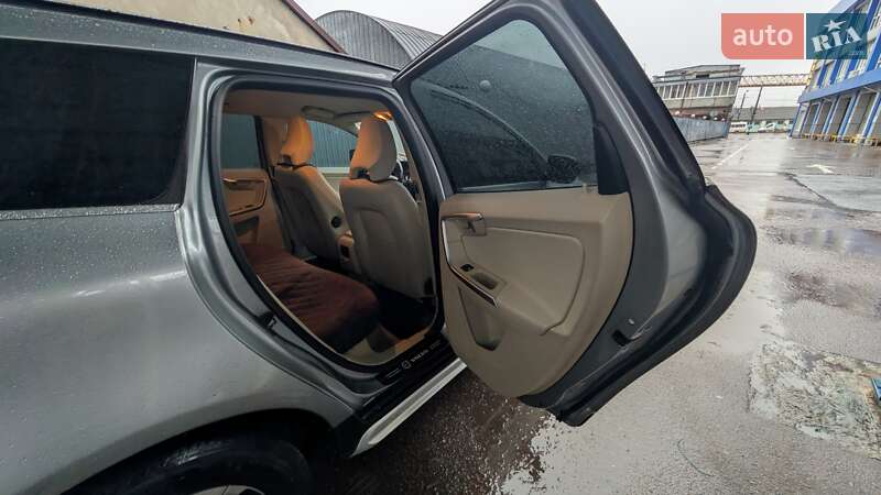 Внедорожник / Кроссовер Volvo XC60 2009 в Житомире