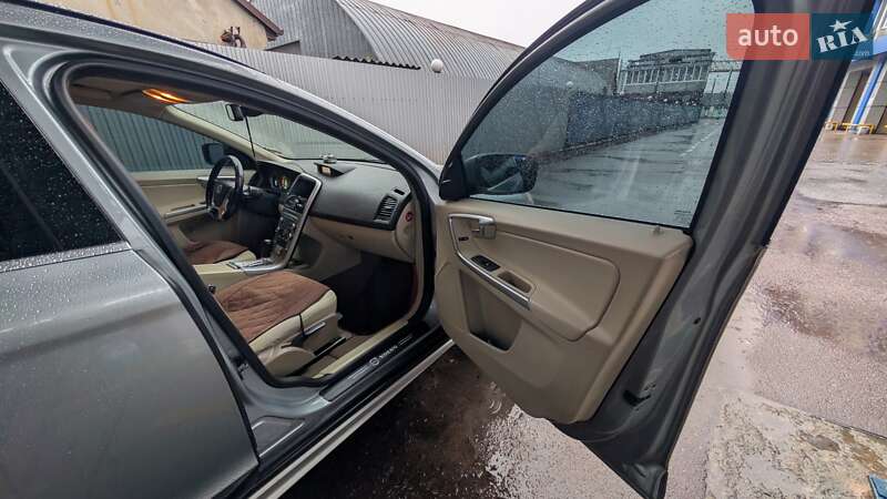 Внедорожник / Кроссовер Volvo XC60 2009 в Житомире