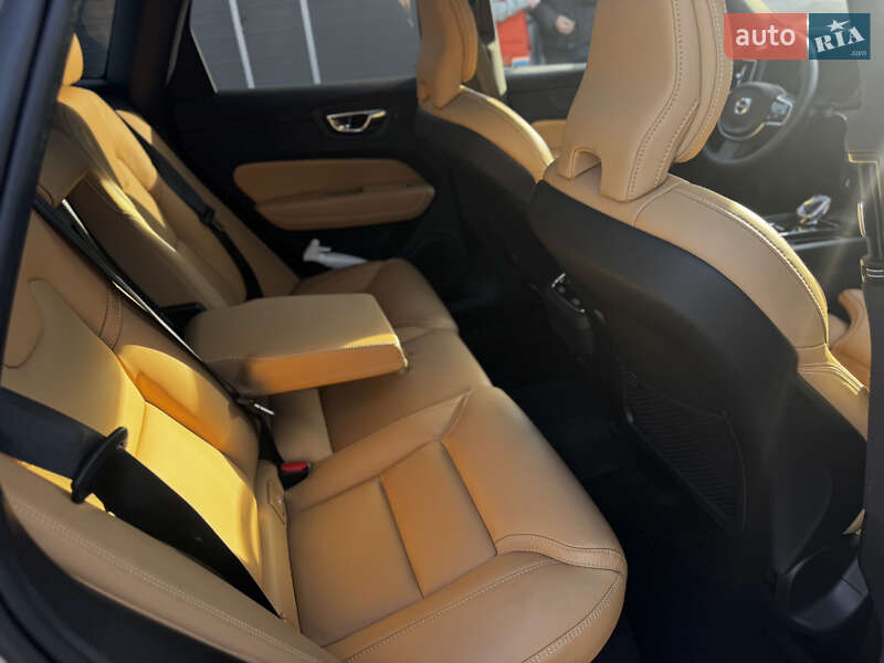 Внедорожник / Кроссовер Volvo XC60 2022 в Житомире фото 51 Внедорожник / Кроссовер Volvo XC60 2022 в Житомире
