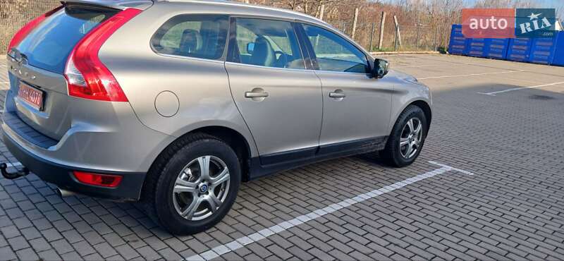 Позашляховик / Кросовер Volvo XC60 2011 в Дубні