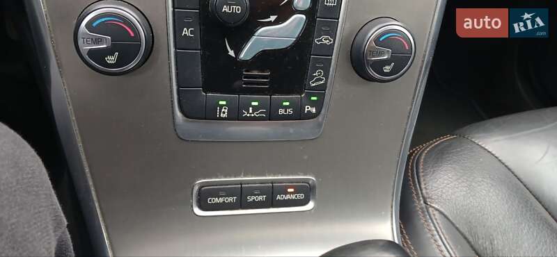 Позашляховик / Кросовер Volvo XC60 2011 в Дубні