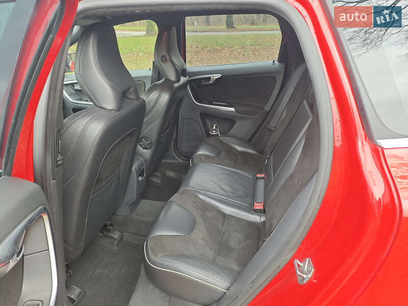 Позашляховик / Кросовер Volvo XC60 2013 в Києві