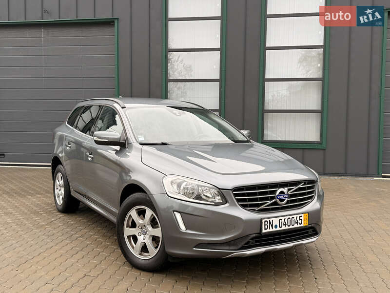 Внедорожник / Кроссовер Volvo XC60 2017 в Ивано-Франковске фото 11 Внедорожник / Кроссовер Volvo XC60 2017 в Ивано-Франковске