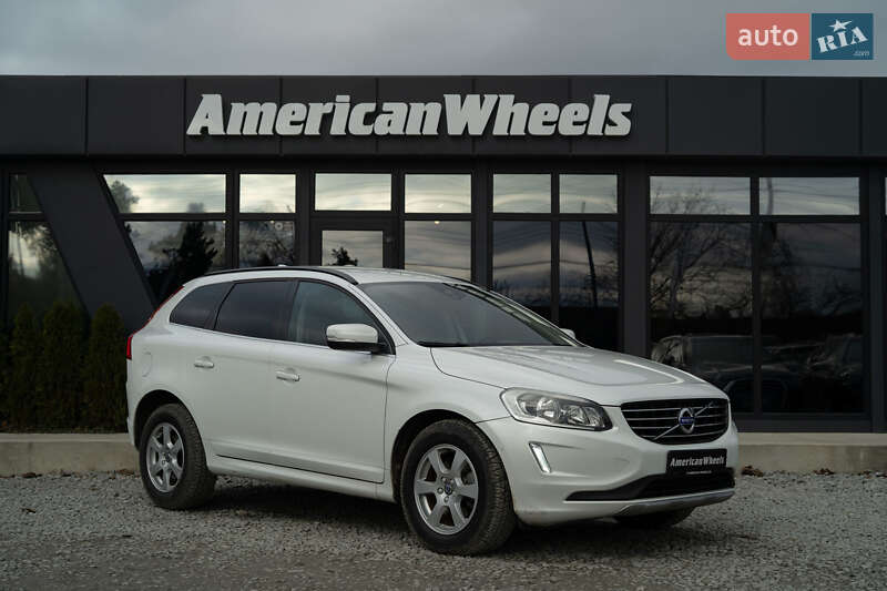 Позашляховик / Кросовер Volvo XC60 2015 в Чернівцях