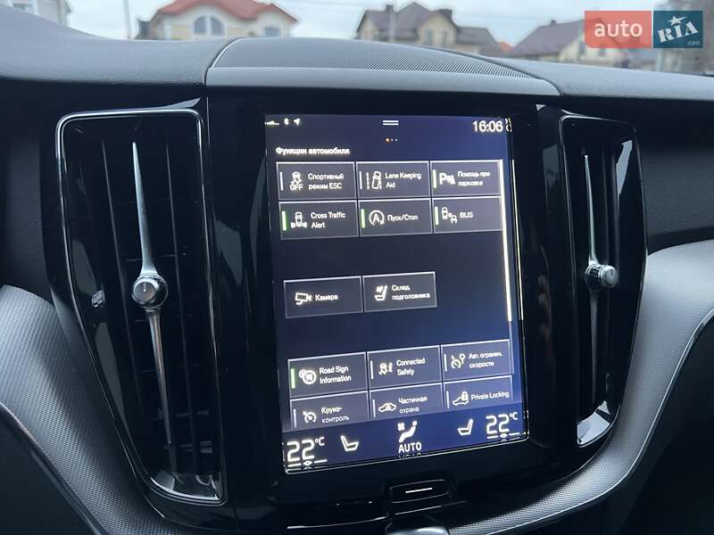 Внедорожник / Кроссовер Volvo XC60 2017 в Ровно фото 46 Внедорожник / Кроссовер Volvo XC60 2017 в Ровно