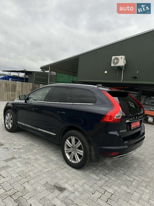 Внедорожник / Кроссовер Volvo XC60 2016 в Рожнятове