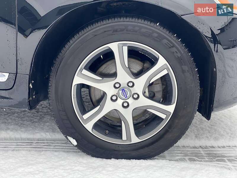 Позашляховик / Кросовер Volvo XC60 2014 в Володимирі фото 10 Позашляховик / Кросовер Volvo XC60 2014 в Володимирі